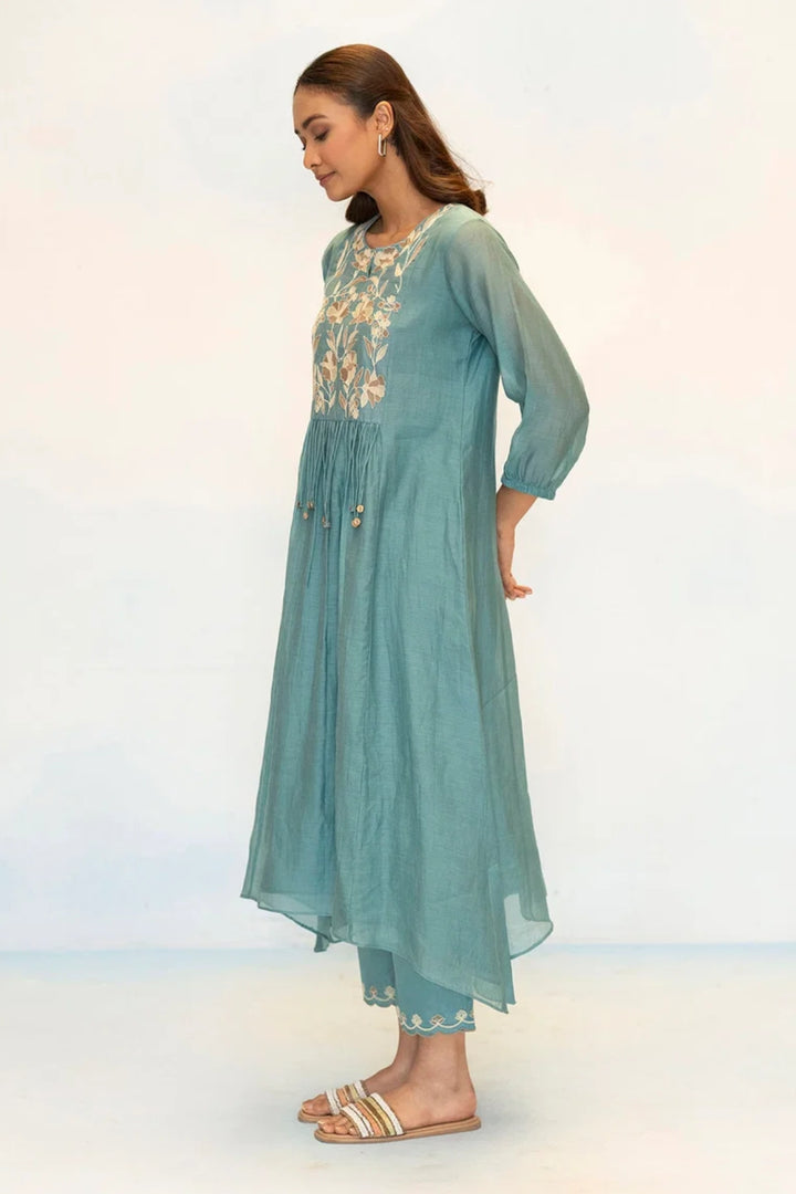 Noorani Mul Chanderi Aline Kurta Set