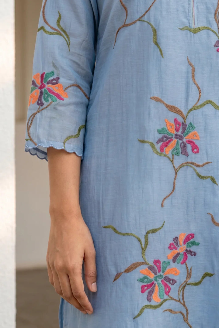 Meher Thread Embroidered Kurta Set
