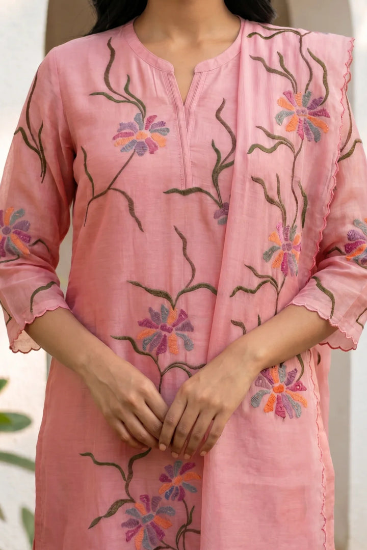 Meher Thread Embroidered Kurta Set