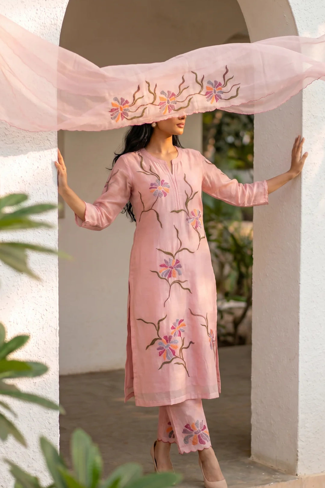 Meher Thread Embroidered Kurta Set