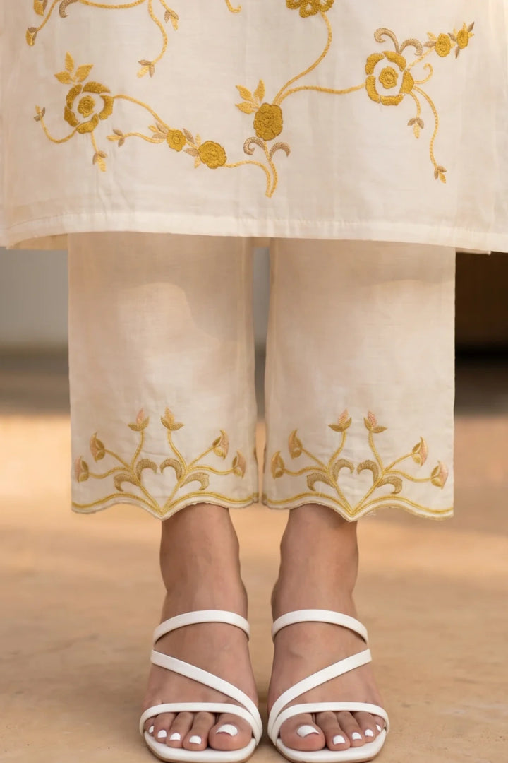Ivory Thread Embroidered Kurta Set