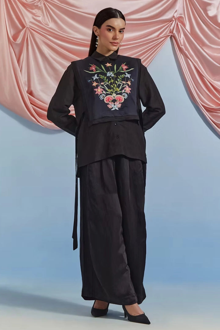 Bouquet Shirt & Bib Set -Black