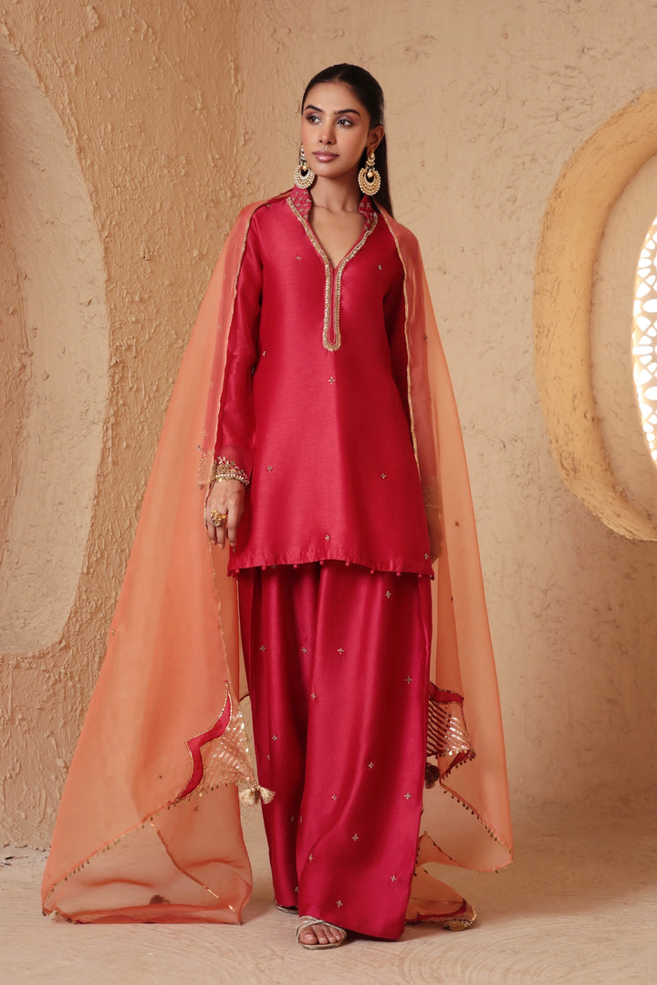 Mehrang Red Short Buti Kurta Set
