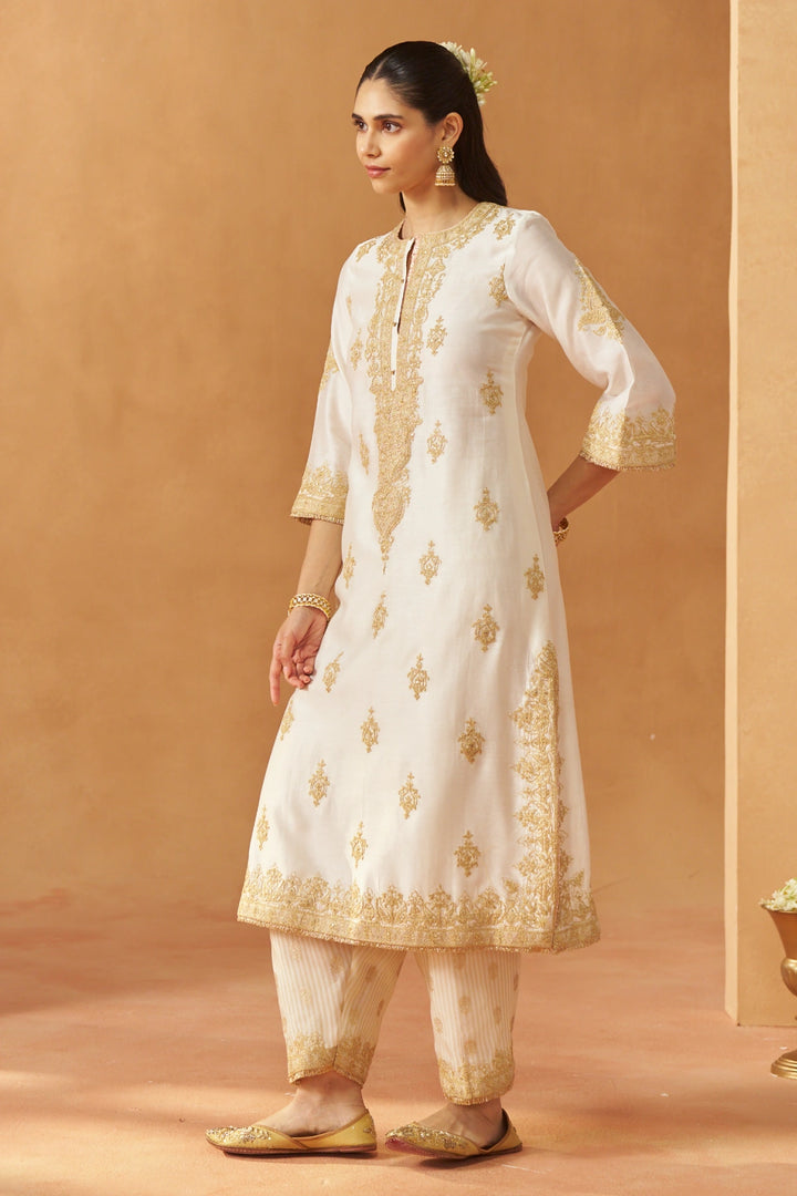 Mubina Daisy Ivory Kurta with Salwar and Dupatta