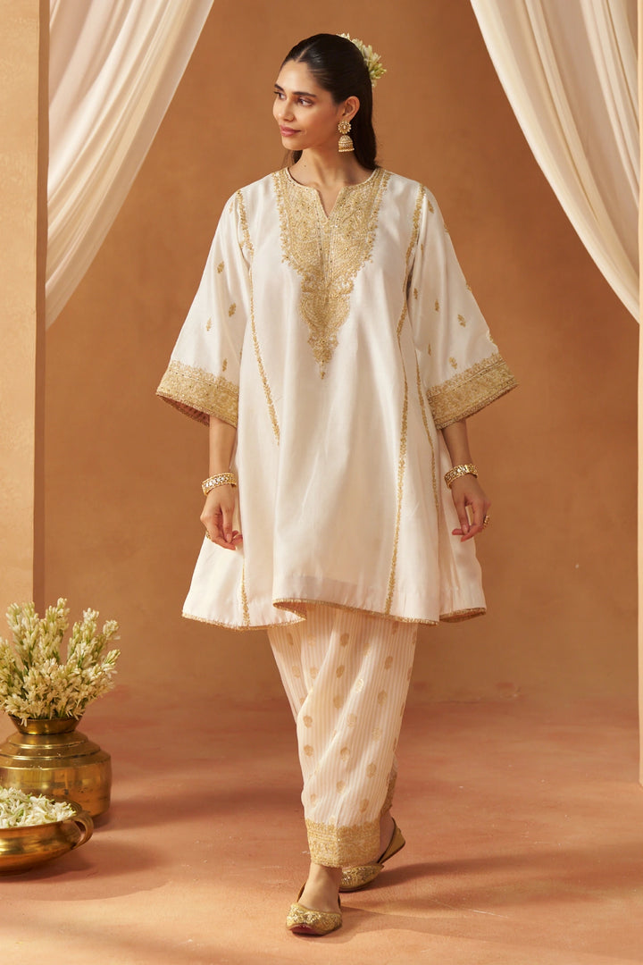 Maahgul Daisy Ivory Kalidaar Chauga with Salwar and Dupatta