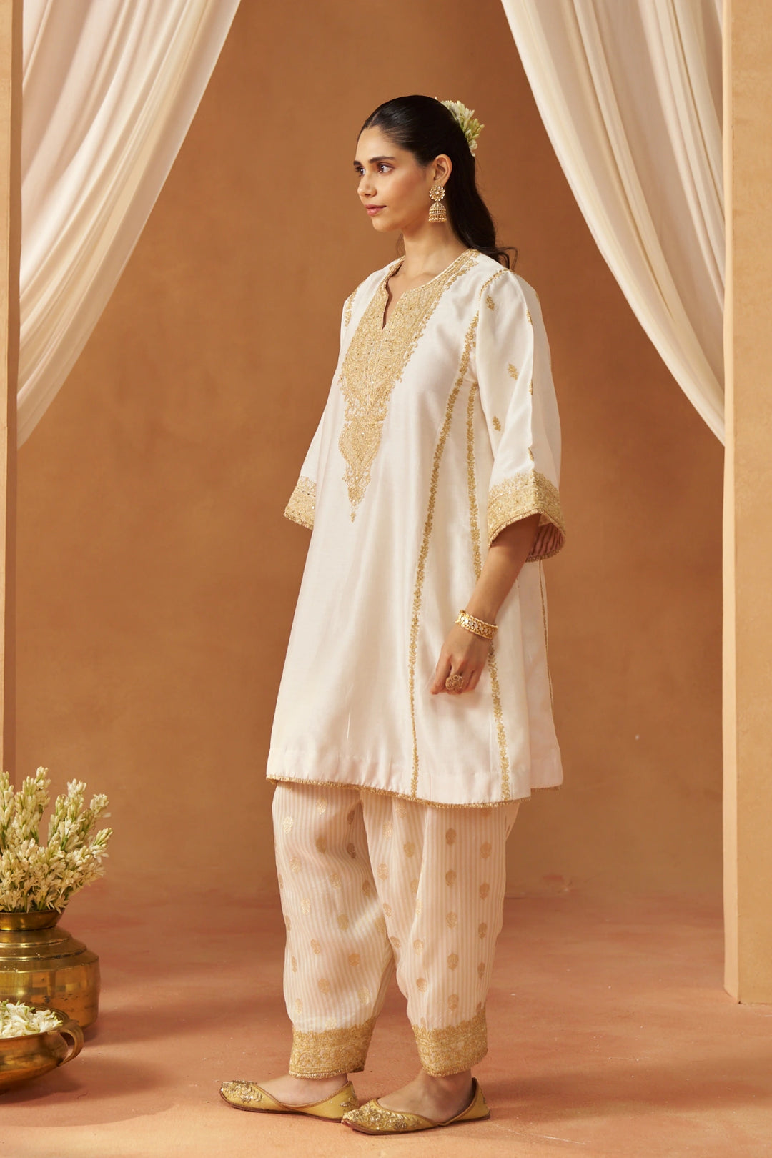 Maahgul Daisy Ivory Kalidaar Chauga with Salwar and Dupatta