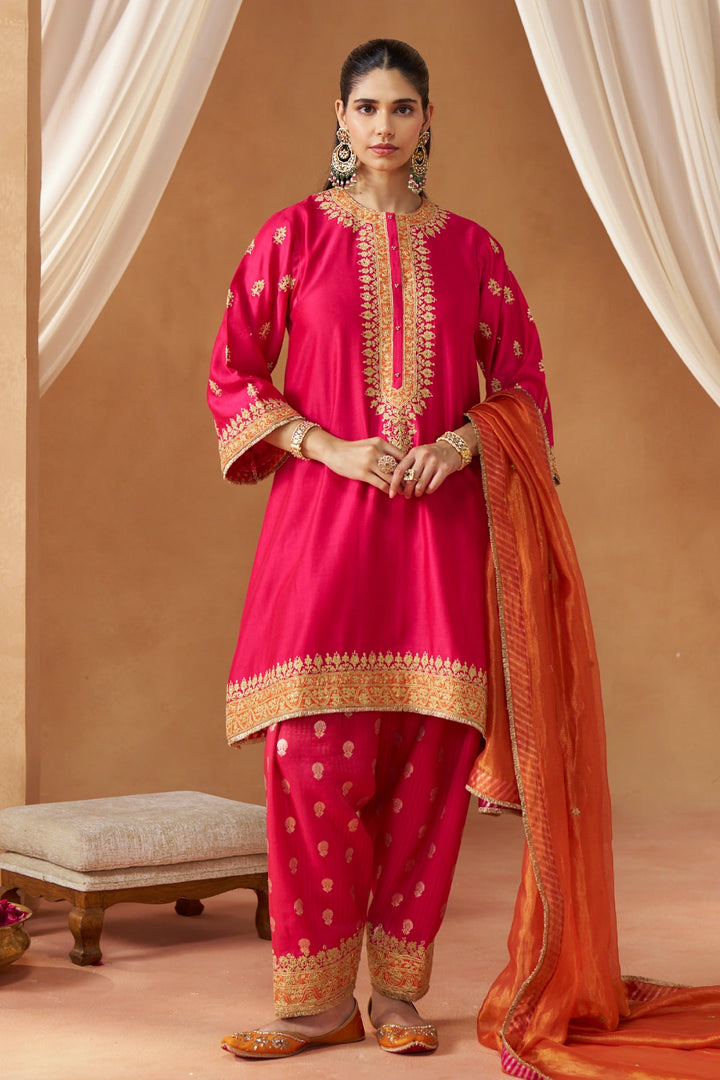 Zeenal Hotpink A-Line Kaaftan with Salwar with Dupatta