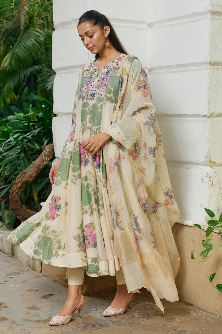 Myla Anarkali