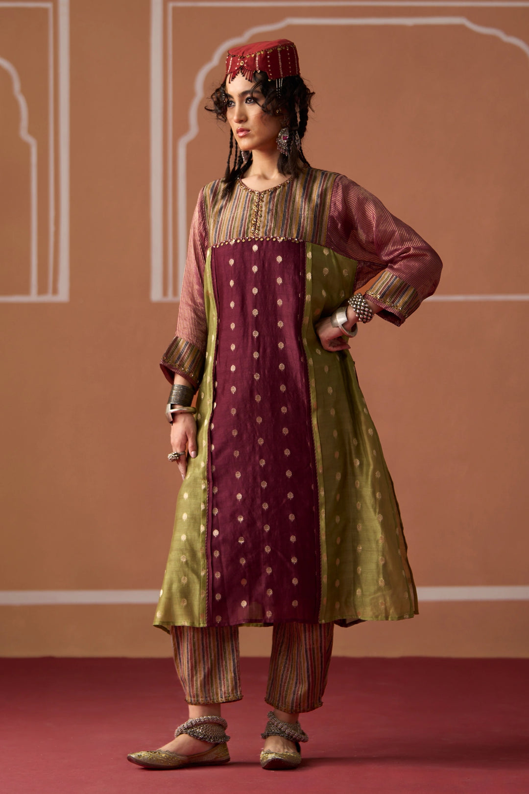 Raina Kurta