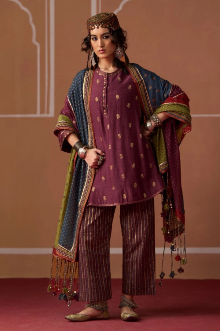 Samar Dupatta