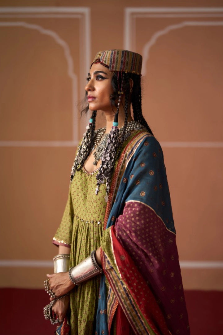 Samar Dupatta