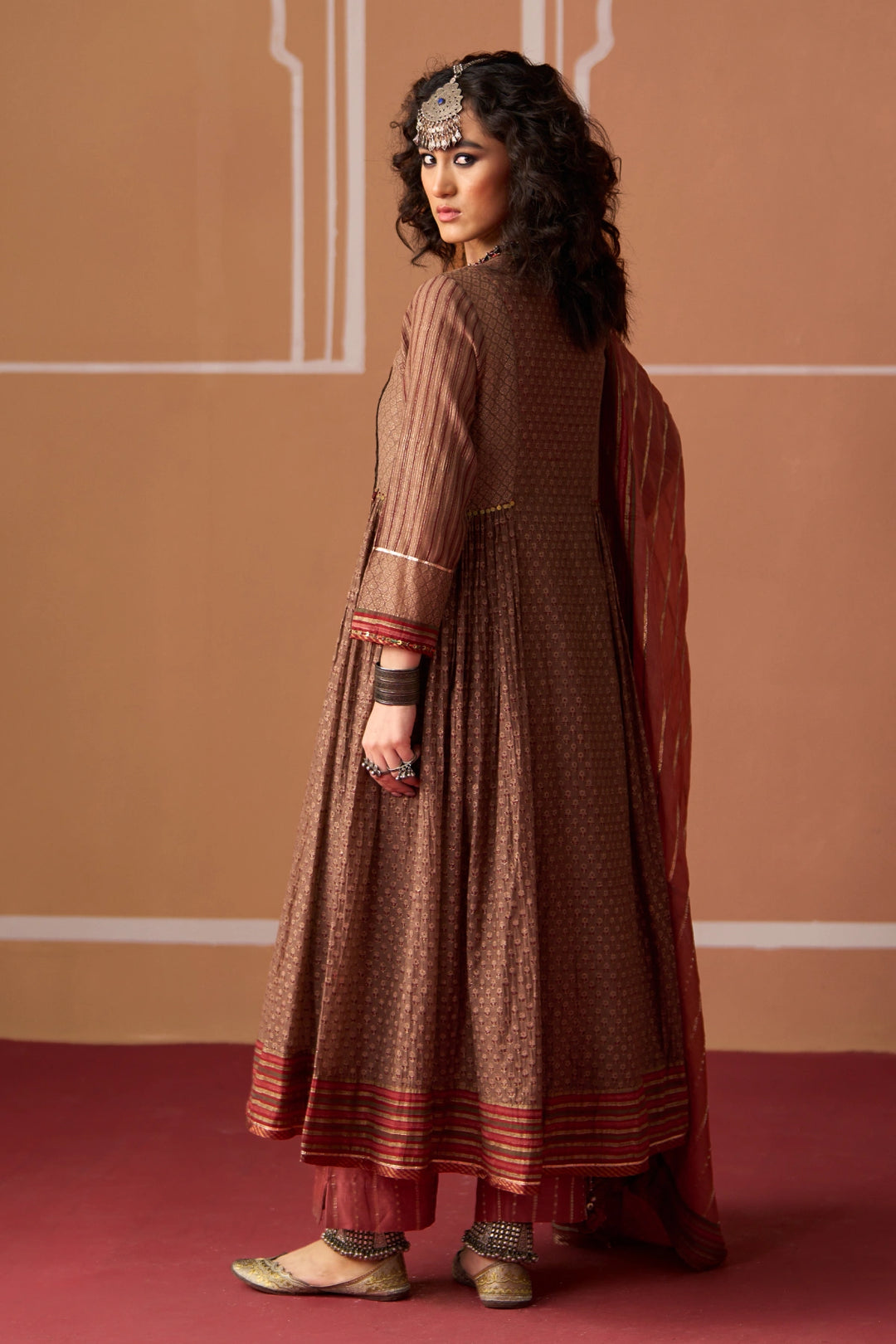 Moira Kurta