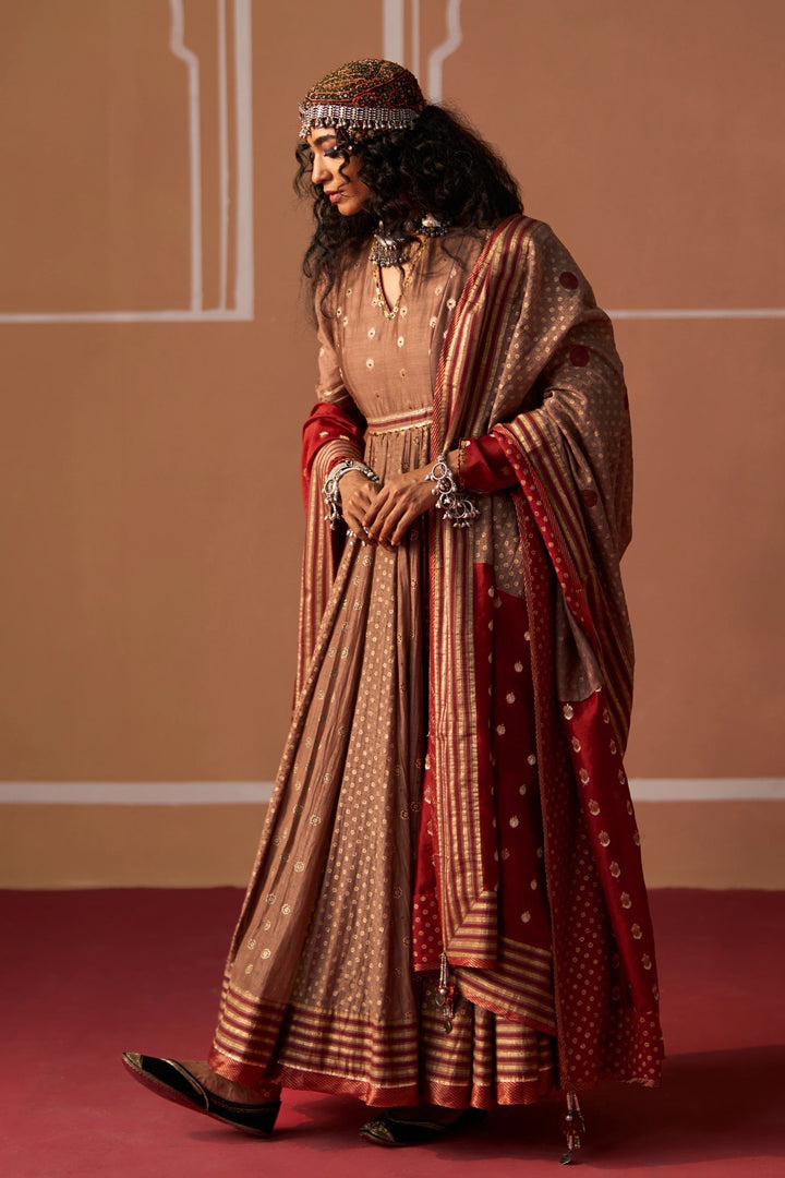 Mishti Kurta & Tania Churidar
