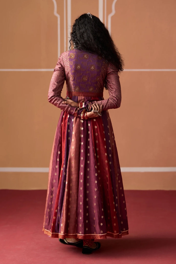 Sadaf Kurta