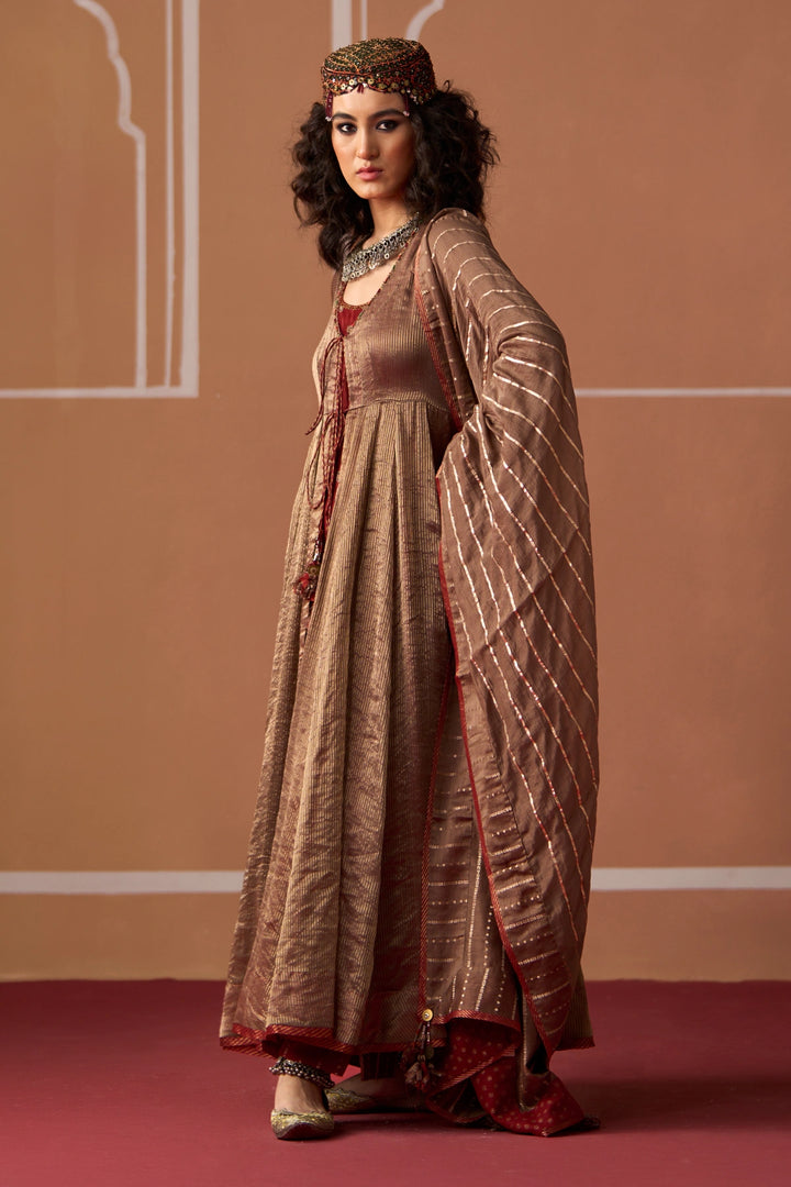 Aashi Kurta