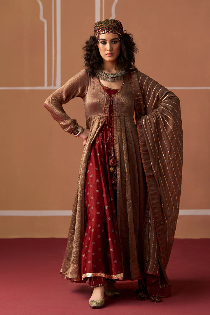 Dev Dupatta