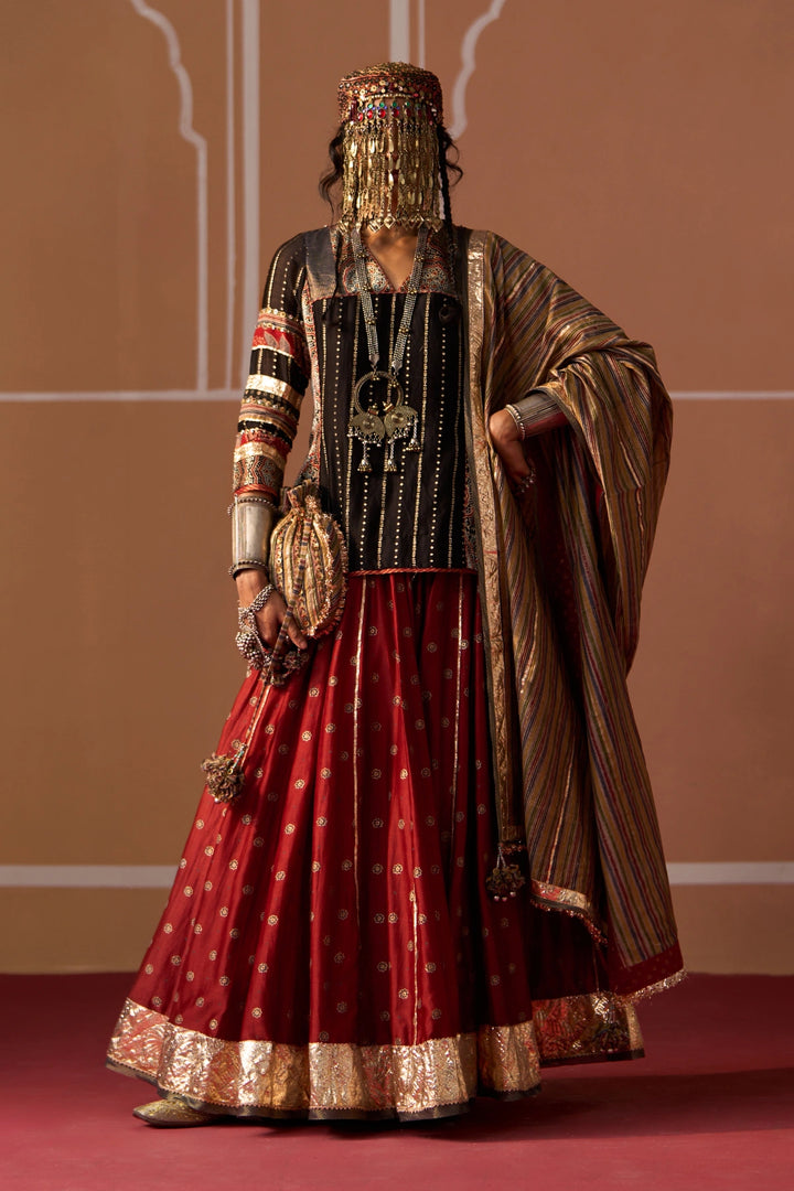 Nazm Kurti