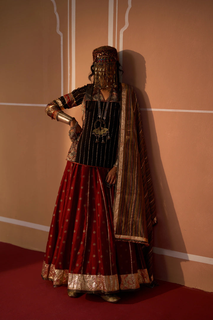Nazm Kurti