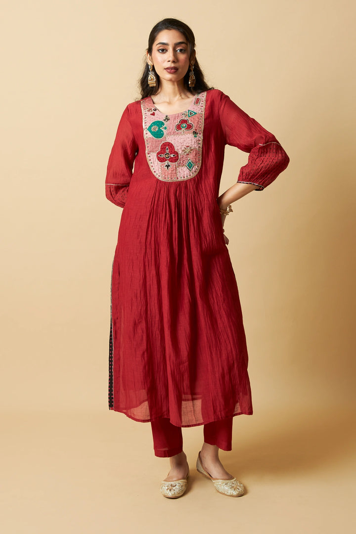 Kumkum Embroidered Kurta Set - Set of 3