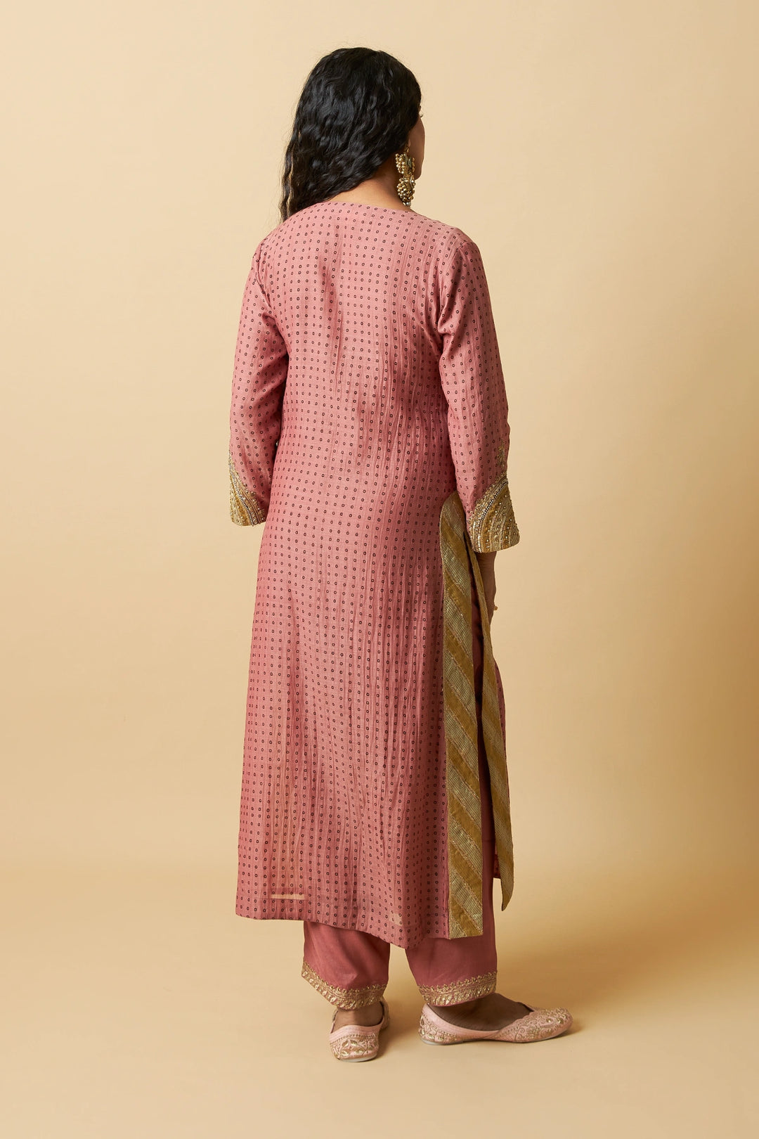 Gulabi Ghoomar Embroidered Kurta Set - Set of 3