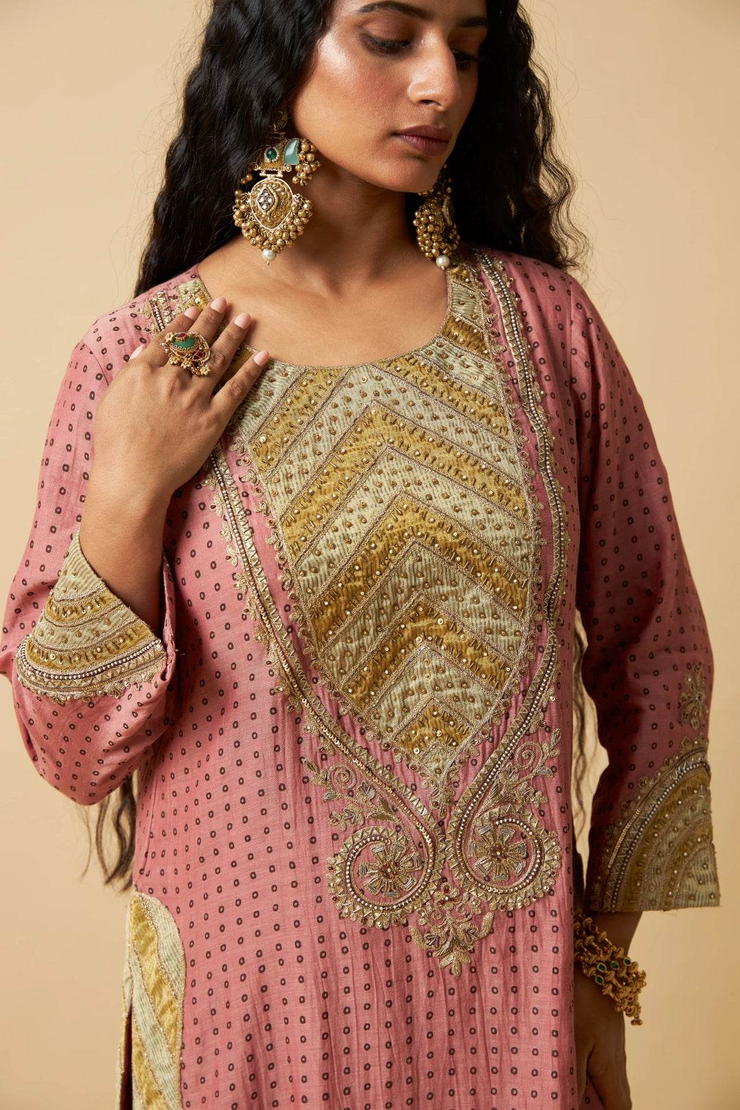 Gulabi Ghoomar Embroidered Kurta Set - Set of 3