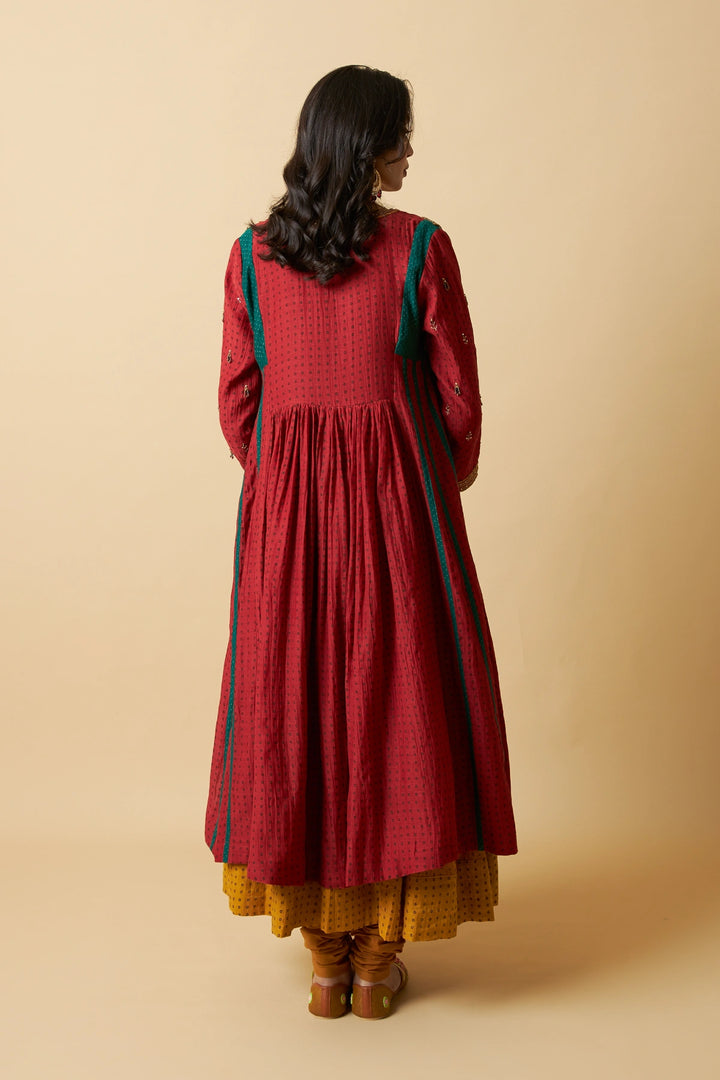 Rangrez Embroidered Kurta Set - Set of 3