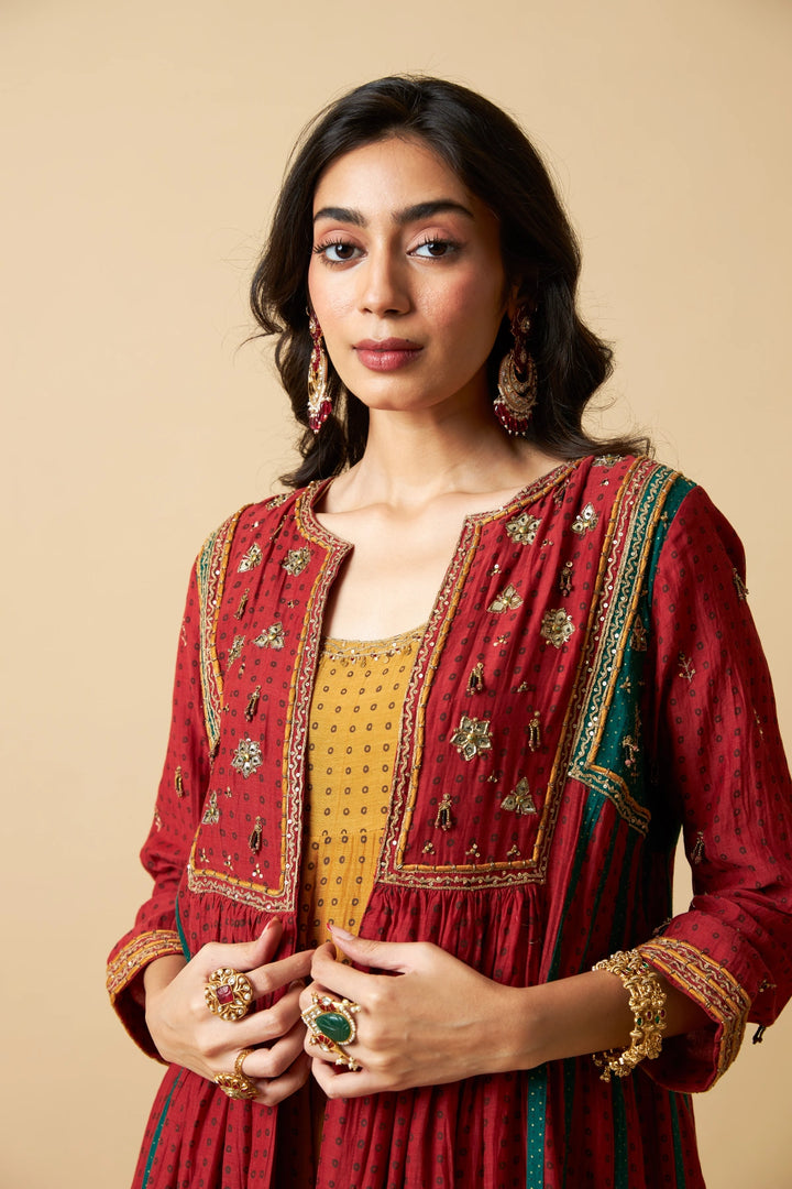 Rangrez Embroidered Kurta Set - Set of 3
