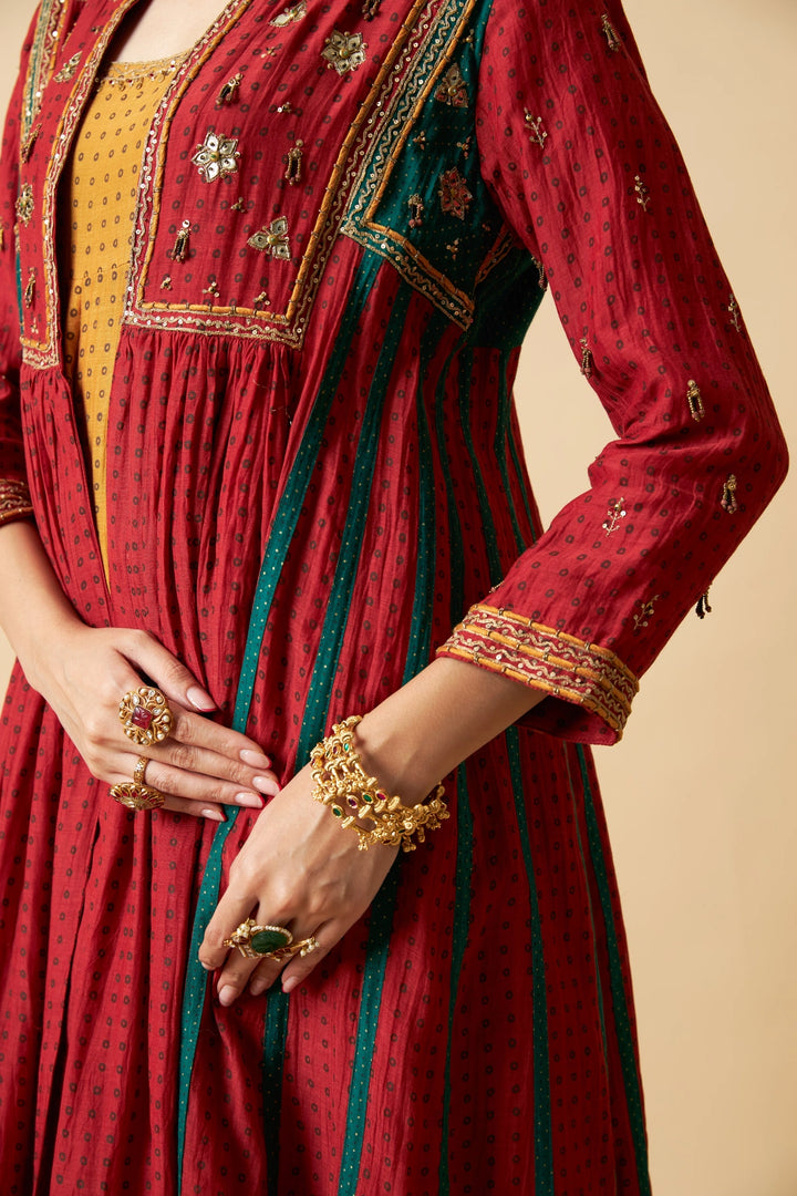Rangrez Embroidered Kurta Set - Set of 3