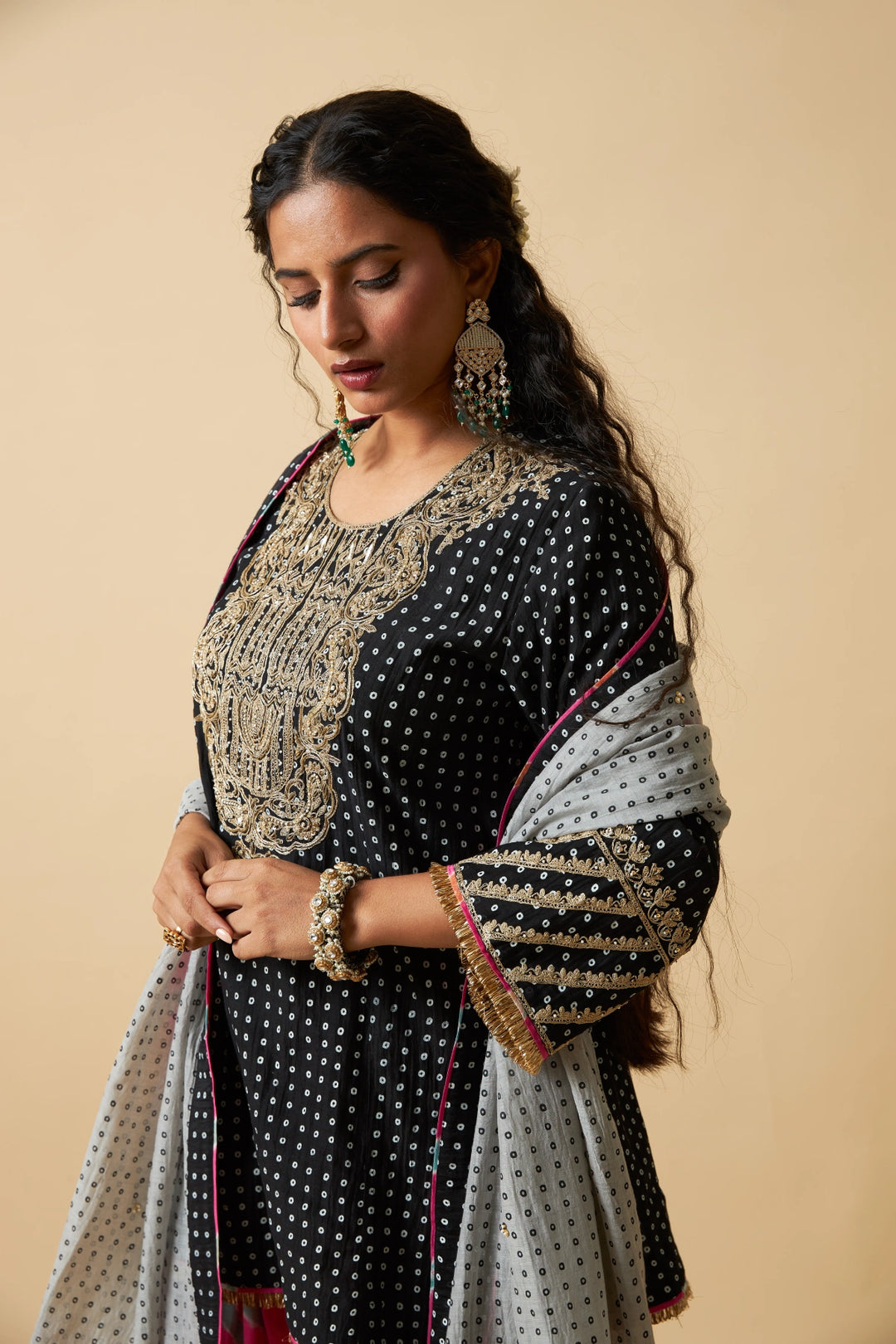Kaali Rangili Embroidered Kurta Set - Set of 3