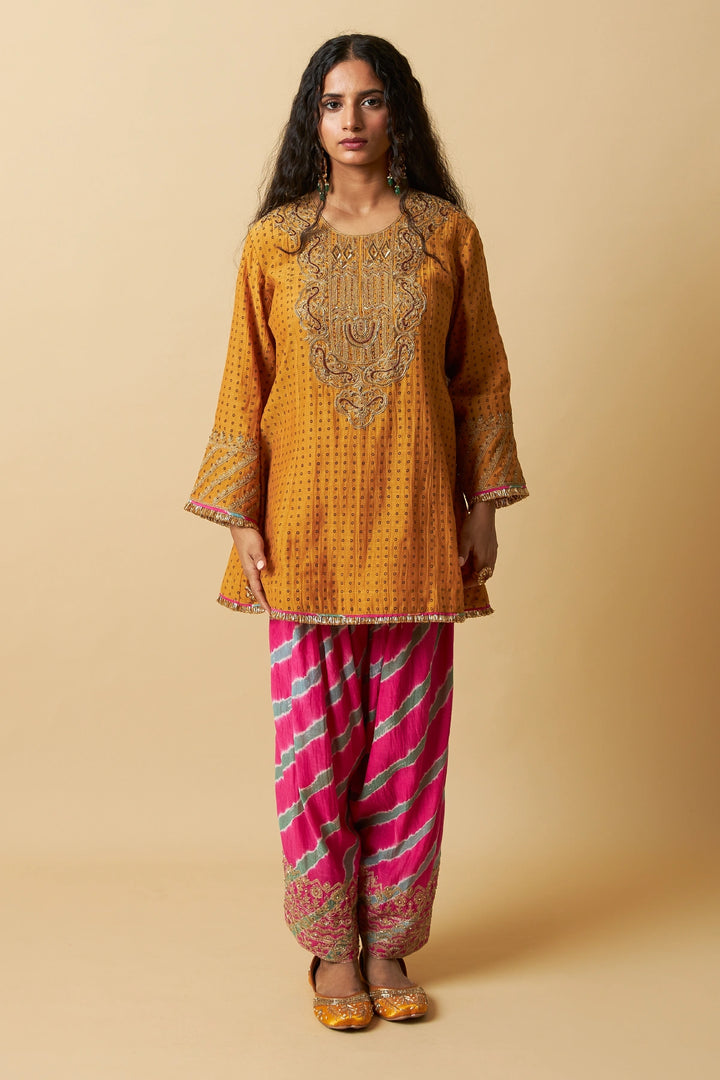 Basanti Bahaar Embroidered Kurta Set - Set of 3