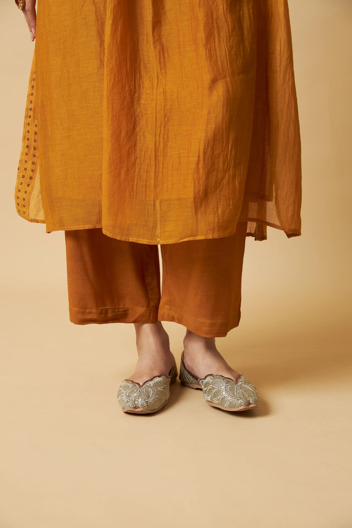 Genda Phool Embroidered Kurta Set - Set of 3