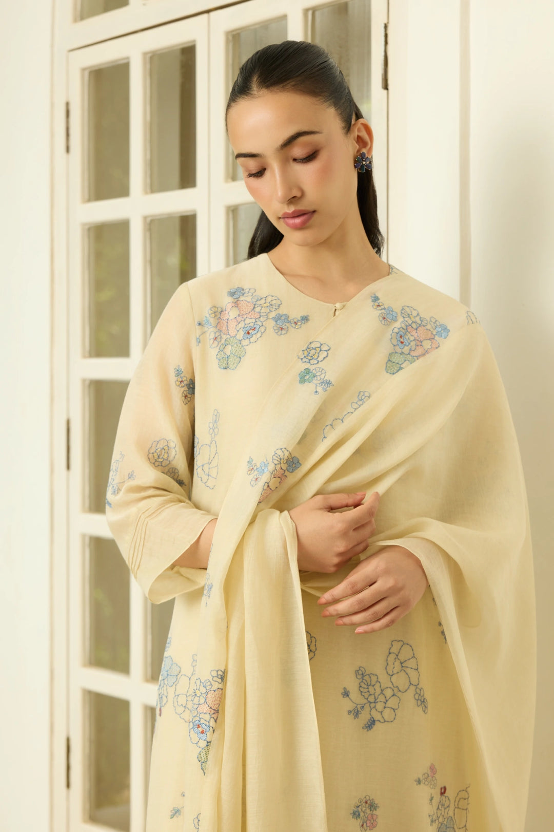 Ecru Thread Embroidered Kurta Set