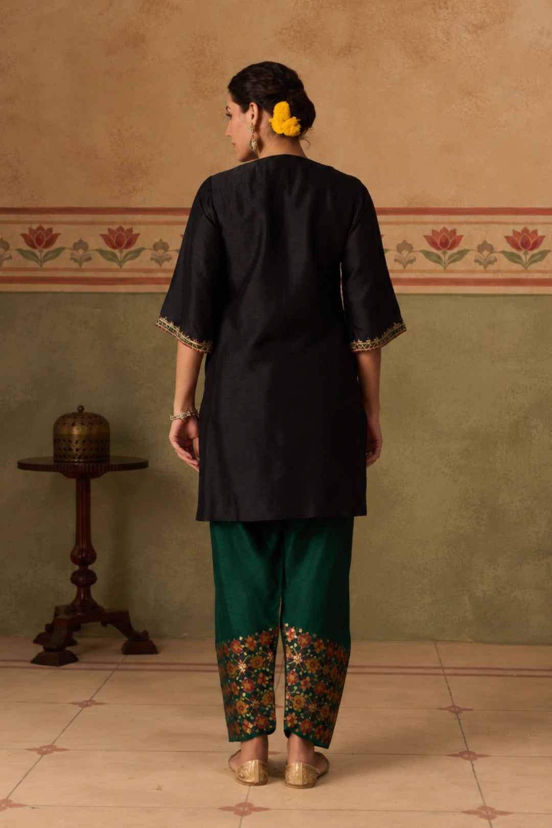 Black Kurta Set