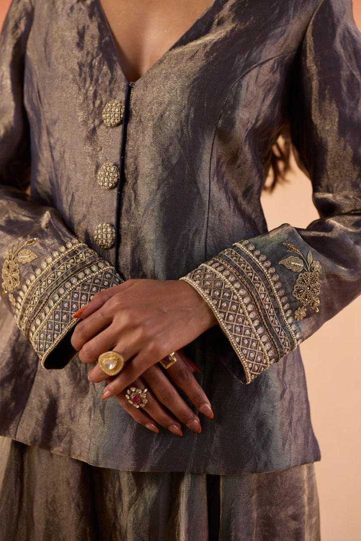Zoya