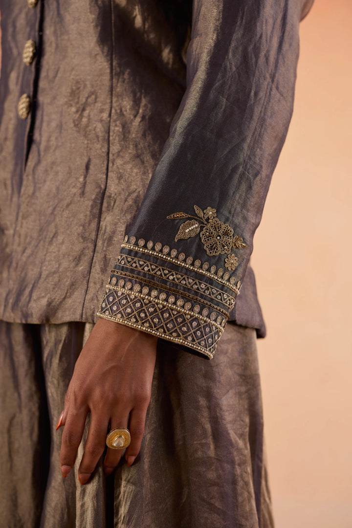 Zoya