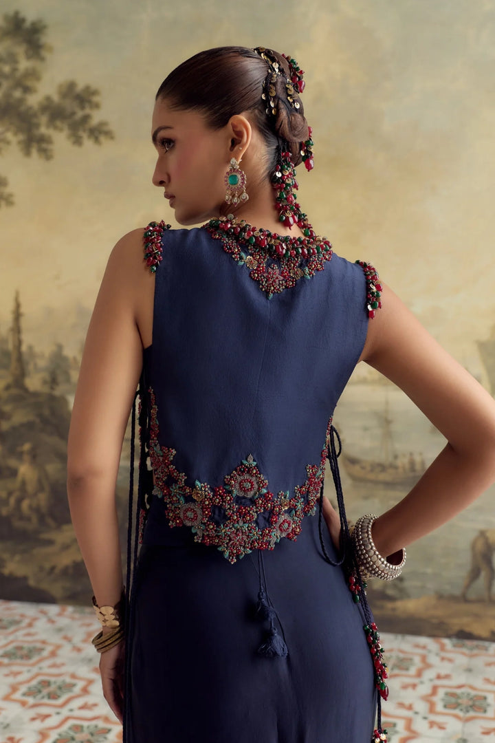 UP Moti Cutwork Gilet Set