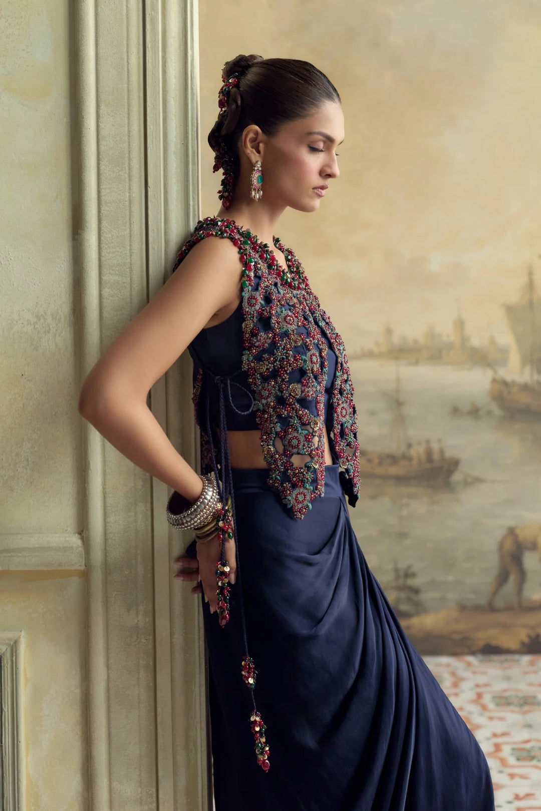 UP Moti Cutwork Gilet Set