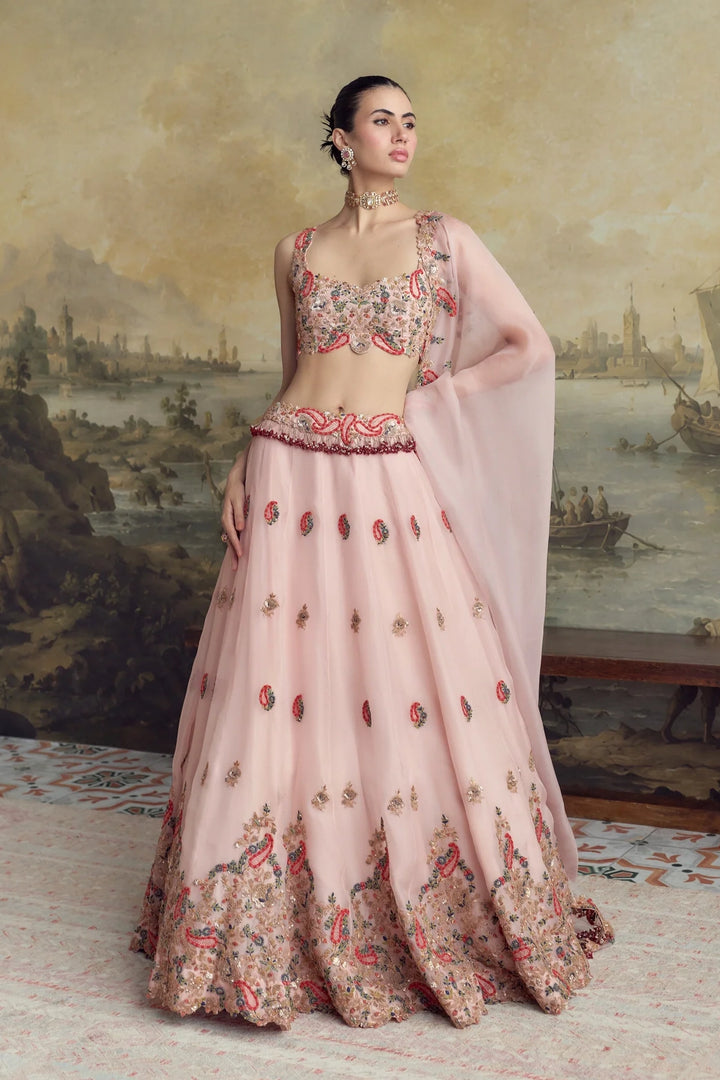 AV Multithread Lehenga