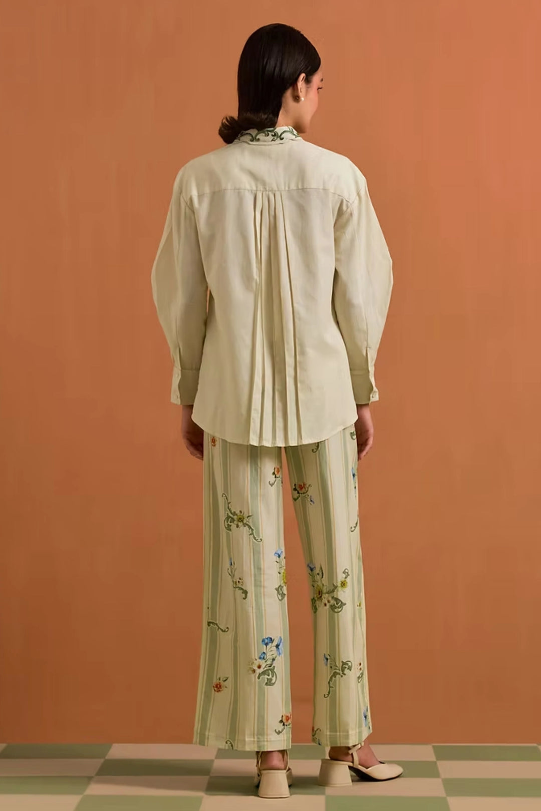 Aurelia Floral shirt and trouser set- Ivory