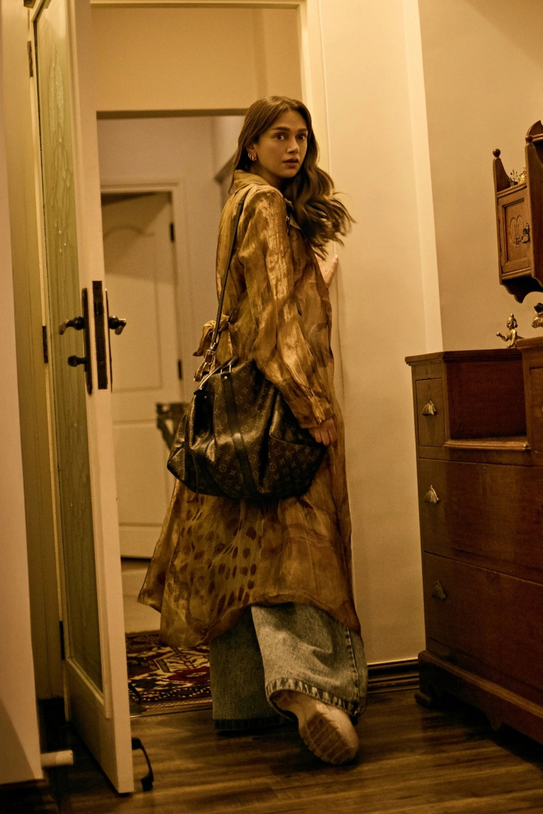 Aditi Rao Hydari in Belen Trench