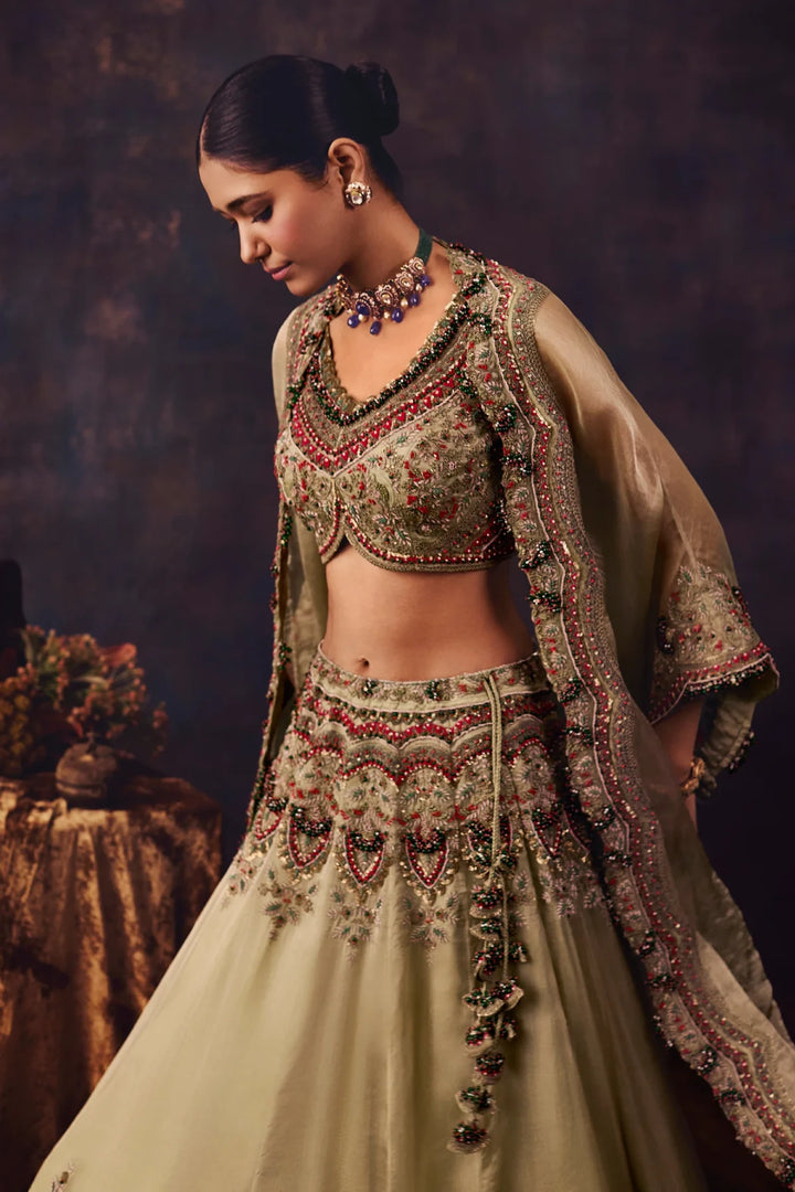 UP Dori Thread Tissue Lehenga