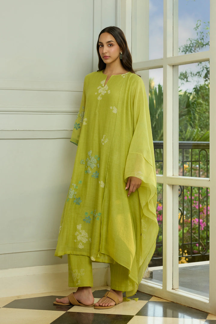 Lime Thread Embroidered Kurta Set