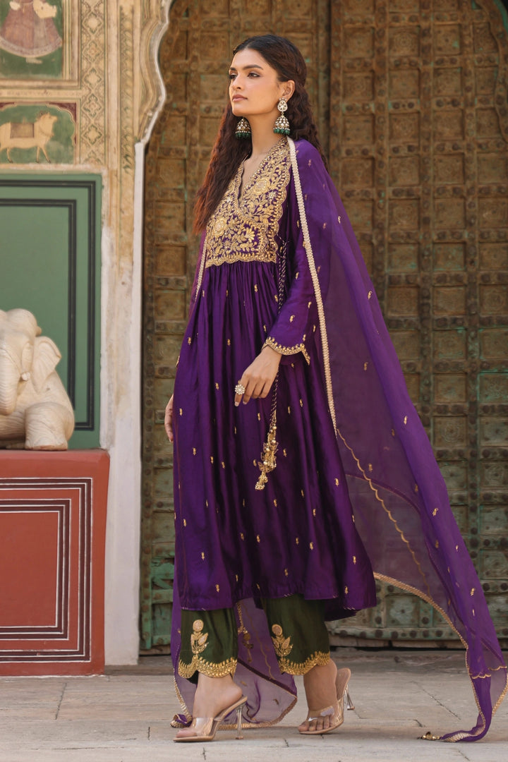 riwayat overlap frockstyle kurta set