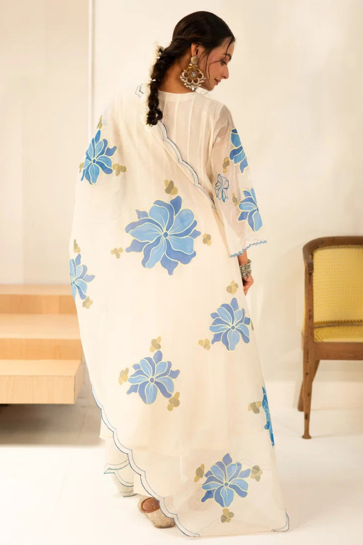 Zoya Mul Chanderi Anarkali Set in Off-White