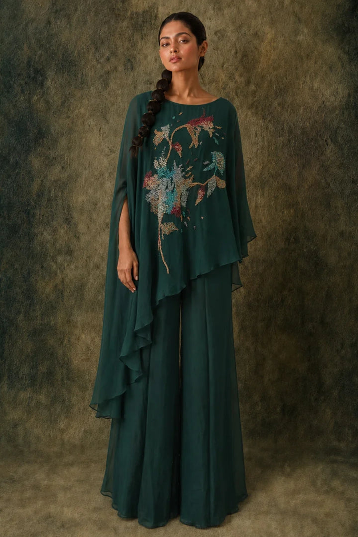 The Wisp Cape Set