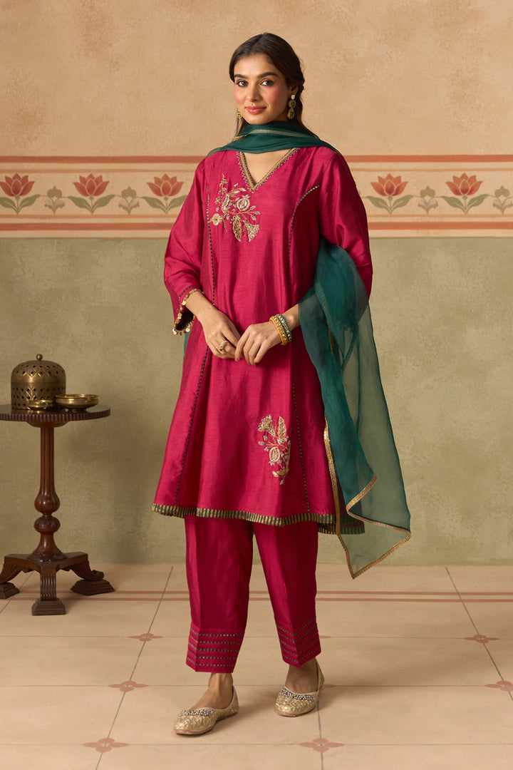 Magenta kurta Set