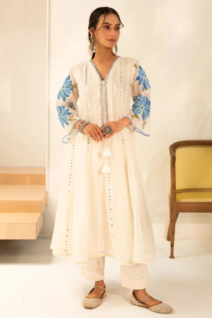 Zoya Mul Chanderi Anarkali Set in Off-White