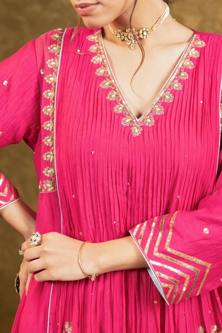Pink 5 Boota Kurta Set