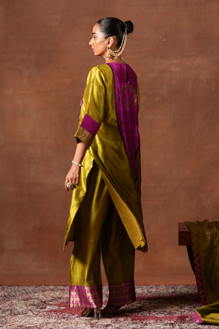 The Lime Green Panelled Kurta Set