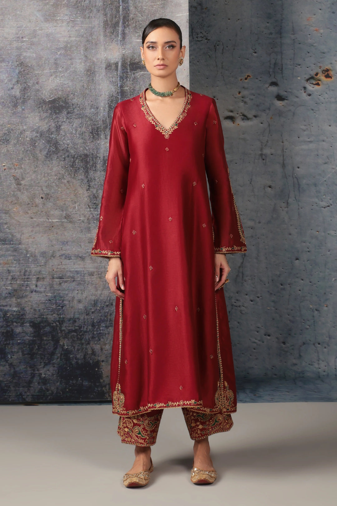 Mehrang Maroon Applique Kurta Set
